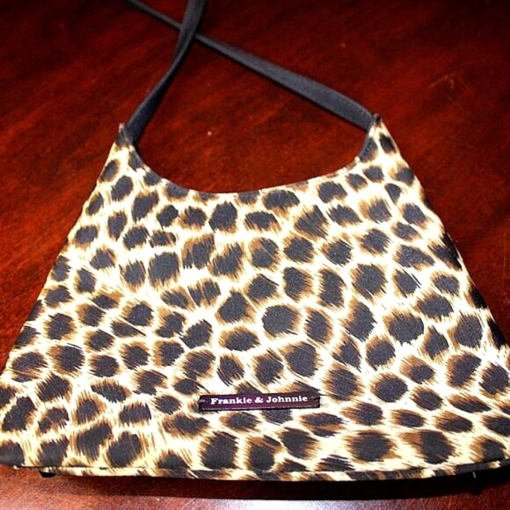 Frankie & Johnnie Leopard Y2K Snap Bag